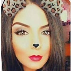 Meet your Posher, Mirna